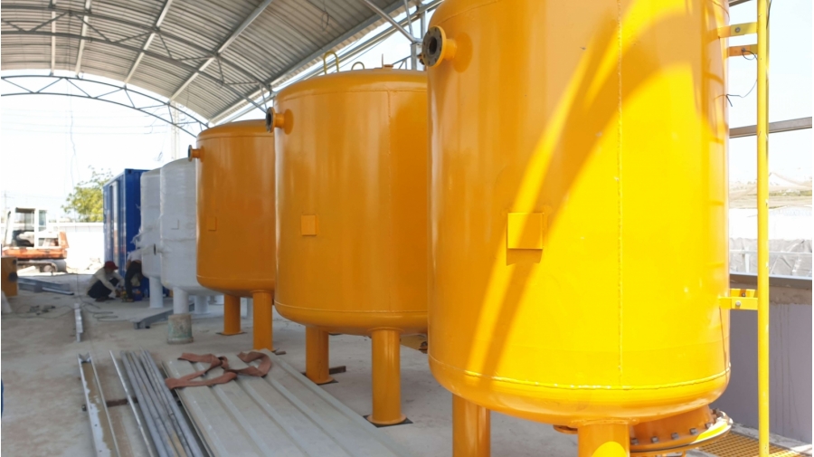 BỒN SẮT ÁP LỰC PHỦ VÀNG