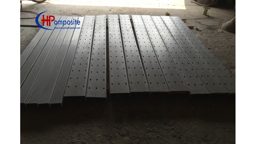 THANG CÁP FRP COMPOSITE