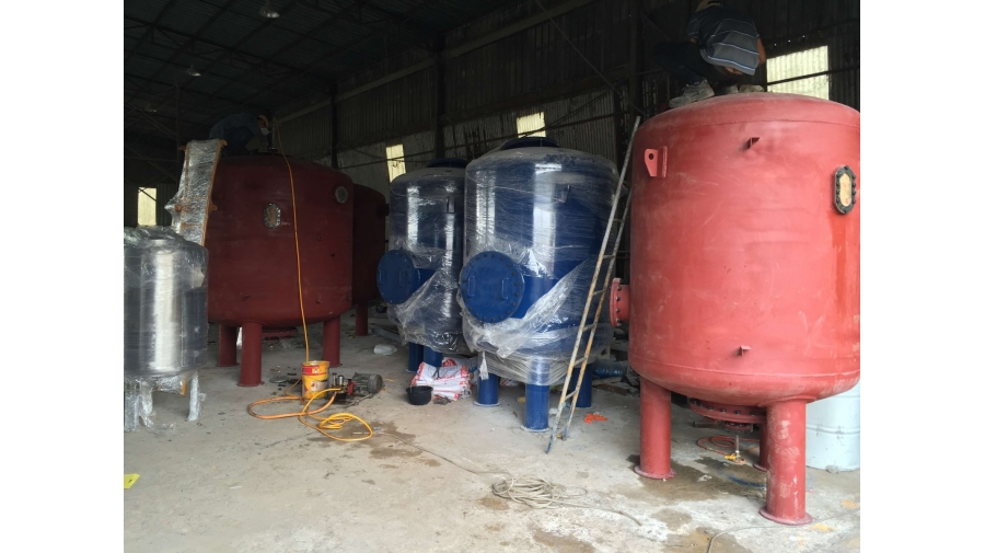 BỒN SẮT XỬ LÝ ÁP LỰC PHỦ ĐỎ